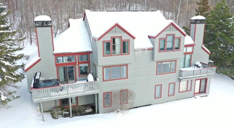 Stratton Mountain Condo with a Hot Tub! Sleeps 12! in Stratton, NY
