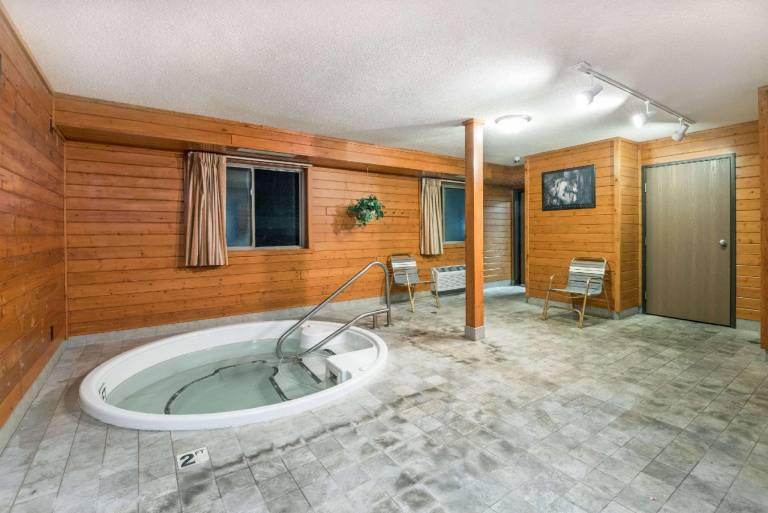 Super 8 By Wyndham Bemidji Mn — photo 2