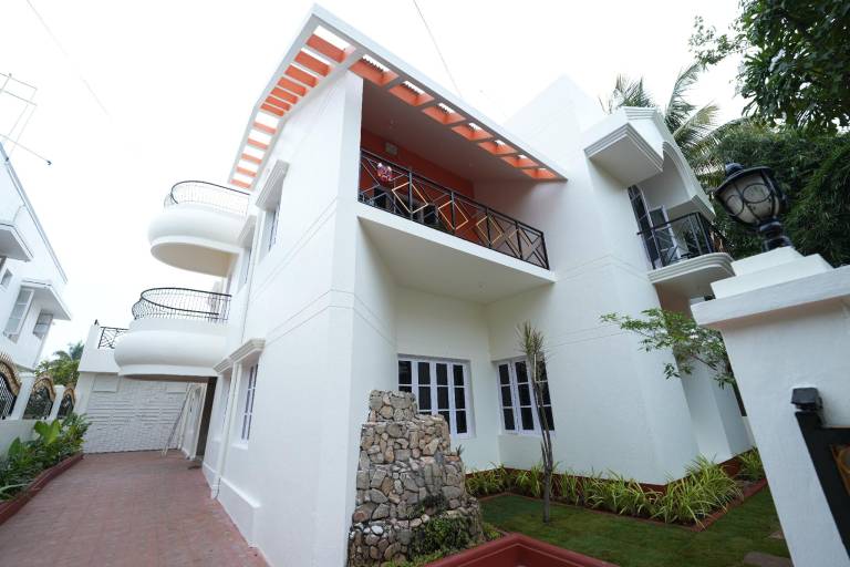 Palace Hostel by Borrbo Mysore