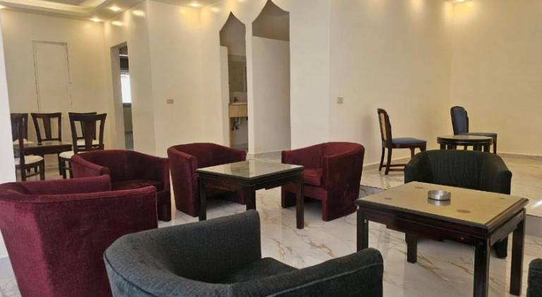 Summit Hotel — photo 2
