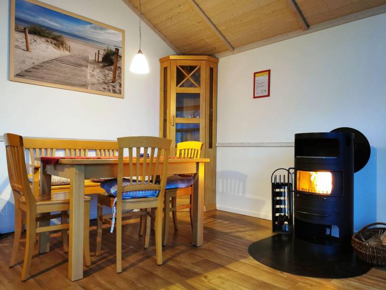Fully equipped pleasant vacation home with terrace, yard & barbecue | Dogs allowed — photo 3