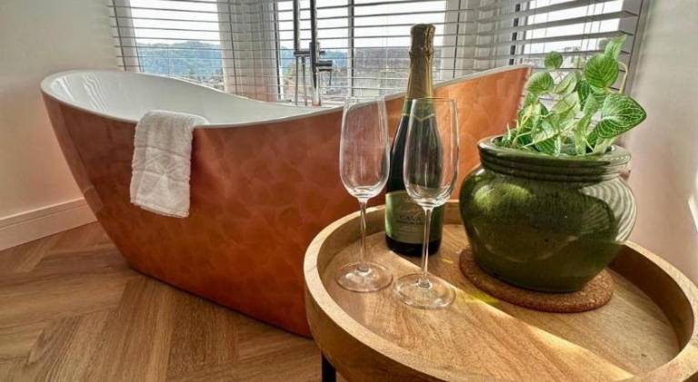 Apartment with patio | Pets allowed in Windermere