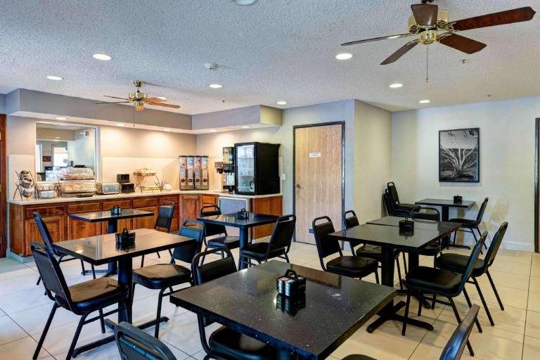 SureStay Plus by Best Western Redding — photo 3