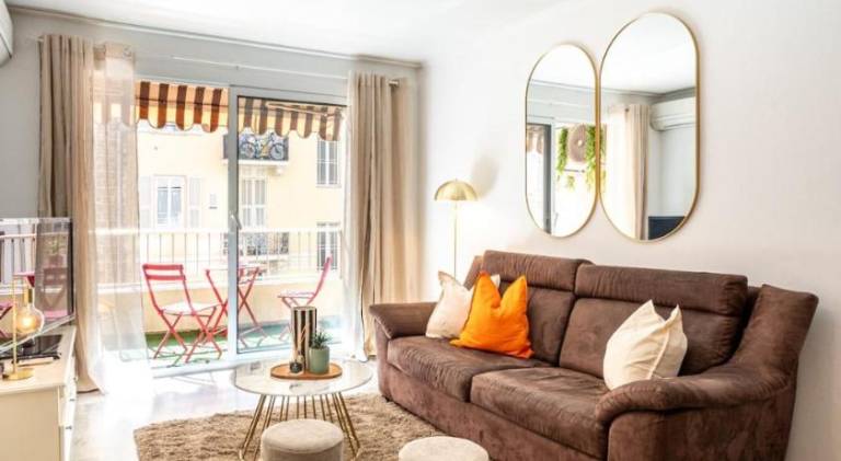 Charming rental apartment | Near Port Lympia | Pet-friendly in Thiers