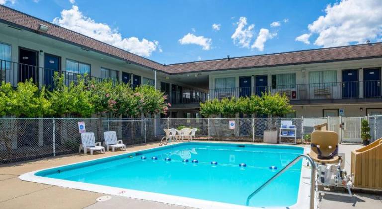 Motel 6 Sandston, VA - Richmond — photo 4