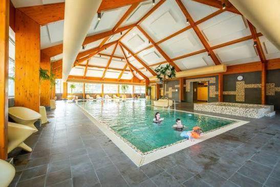 Wonderful chalet with pool | Beach nearby | Pet-friendly — photo 3