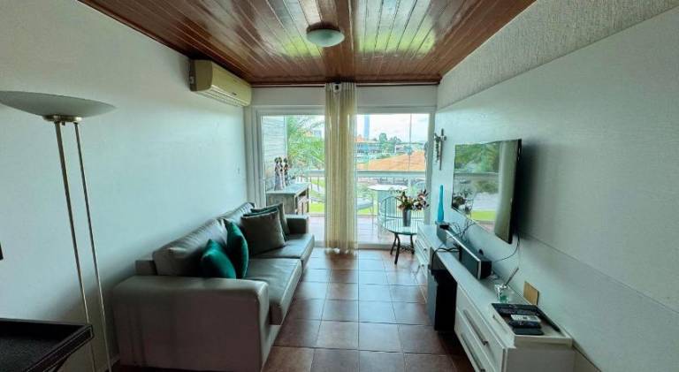 Pleasant holiday apartment with pool | Pets are welcome — photo 2