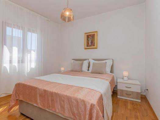 Apartment with 2 rooms for 4 persons — photo 2