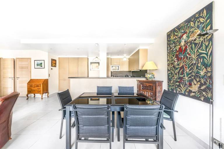 Appartement  Courbevoie