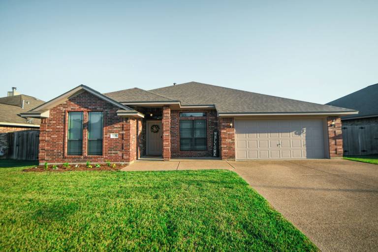 House  Pebble Creek