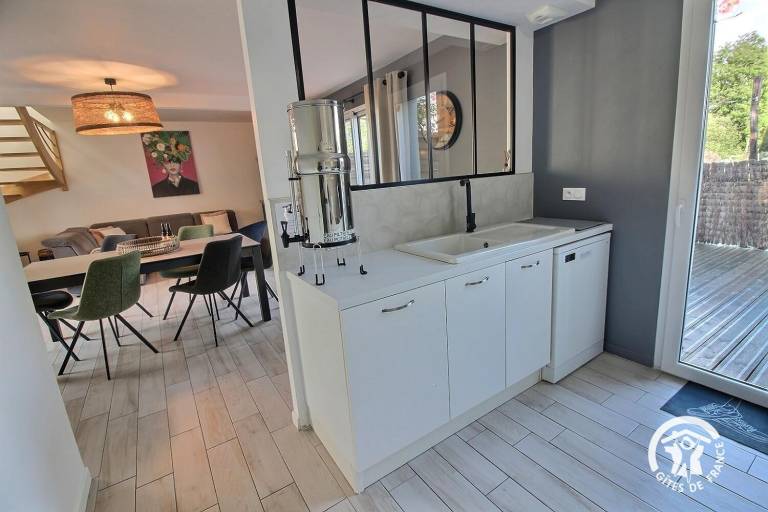 Gite with terrace — photo 4