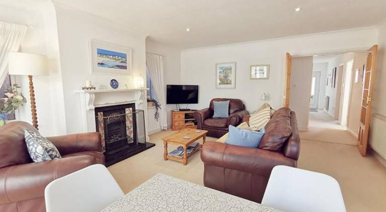 House Trearddur Bay