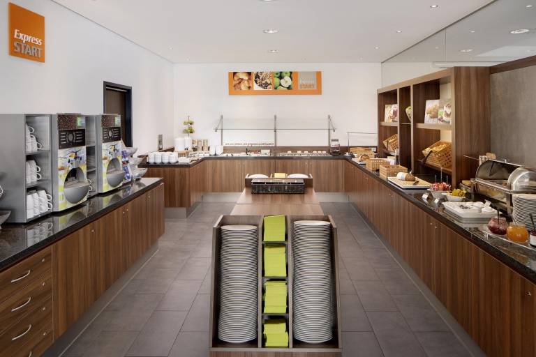 Holiday Inn Express Bremen Airport By IHG — photo 5