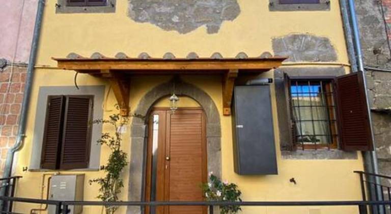 House with 2 rooms for 4 persons in Viterbo