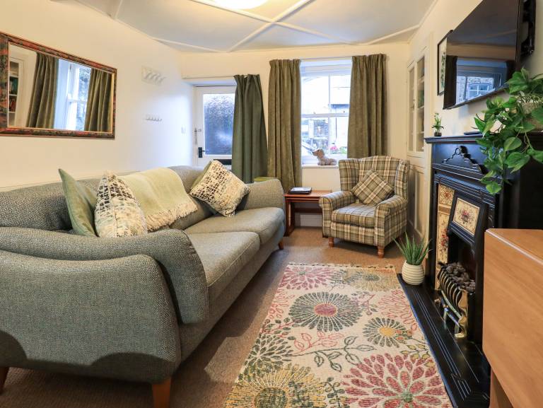 Cottage with 2 rooms for 4 persons — photo 4