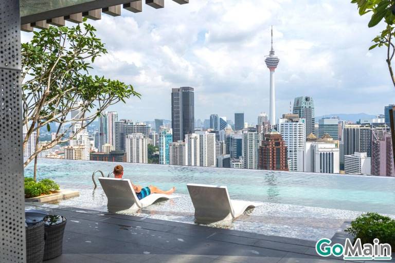 762 m&sup2; Ferienhaus