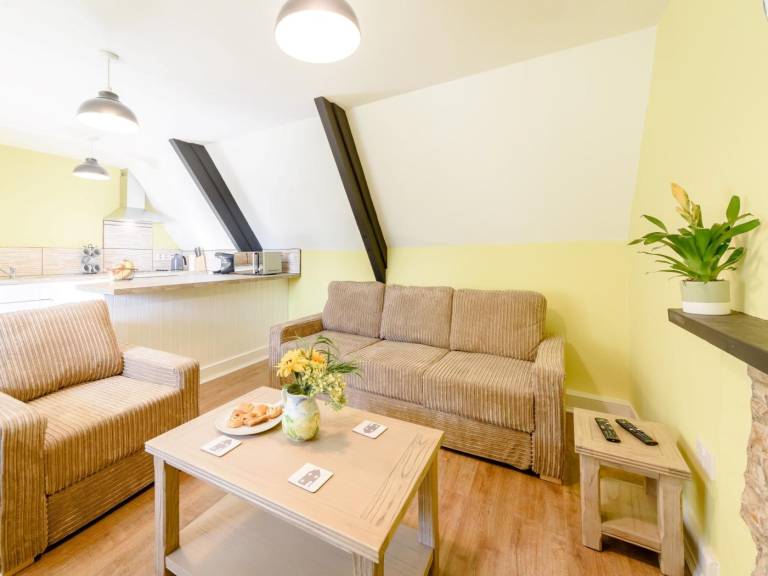 Fully equipped charming holiday apartment with yard | Pet-friendly — photo 4