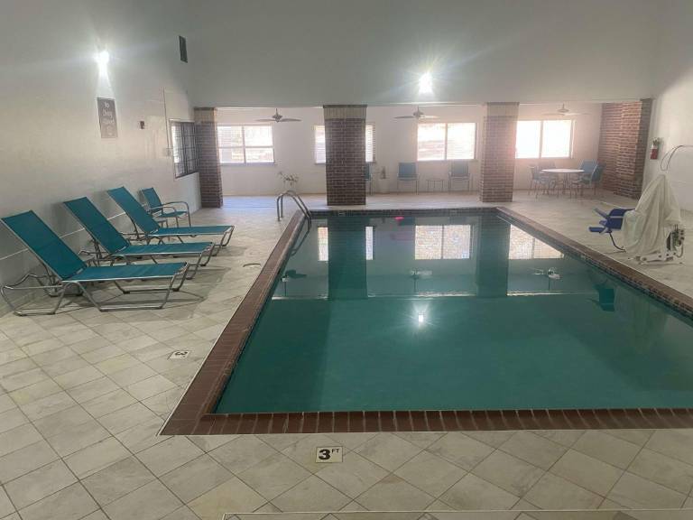 SureStay Plus by Best Western Edmond — photo 2