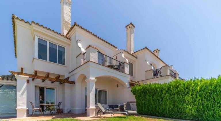Vacation home with patio, private pool & garden in Arcos de la Frontera