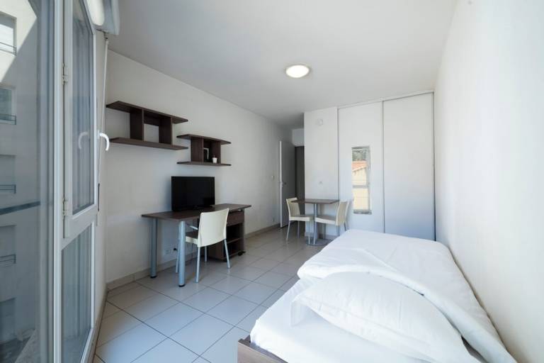 Aparthotel Tolone