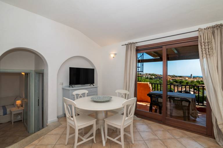 Apartment 'Tavolara Porto San Paolo B3' with Sea View, Shared Pool and Air Conditioning — photo 3