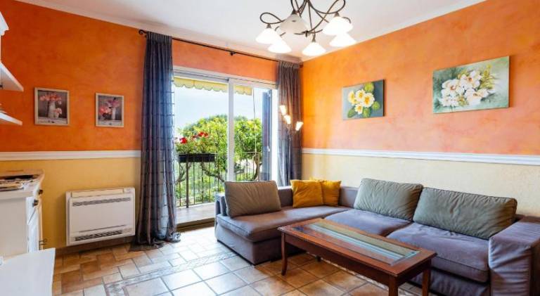 Pleasant holiday apartment with pool | Pets are welcome — photo 2