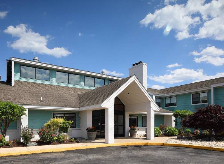 Hotel Wave Rehoboth Beach in Rehoboth Beach, DE