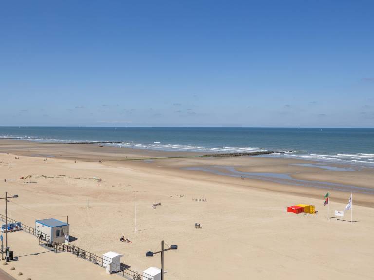 Beautiful rental apartment with pool & patio | Sea view | Beach nearby | Dogs allowed — photo 3