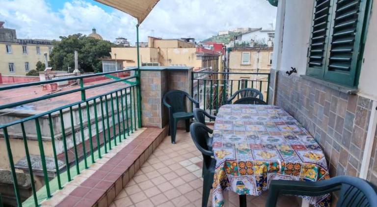 Beautiful apartment with hot tub | Close to Naples Cathedral | Pet-friendly — photo 4