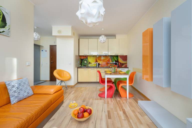 Apartment with garden & pool — photo 5