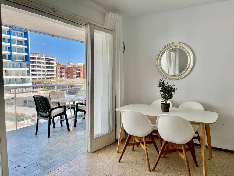 Holiday apartment with pool — photo 4