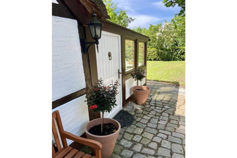 Cottage with terrace & barbecue — photo 4
