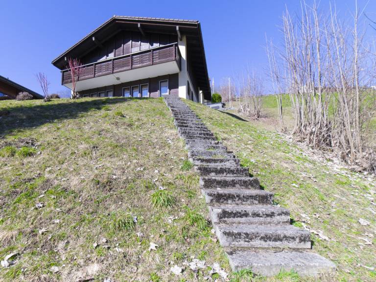 House with barbeque, yard & terrace | Mountain view — photo 4