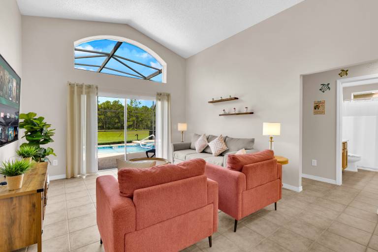 Vacation home with sauna, jacuzzi & private pool | Water view — photo 2