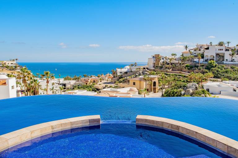 Villa  Pedregal