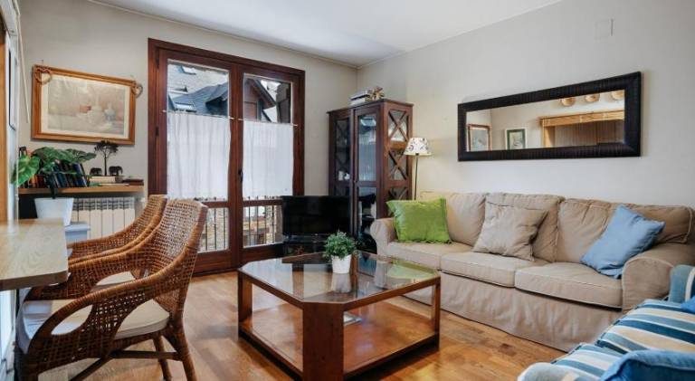 Pleasant holiday apartment | Pet-friendly in Huesca