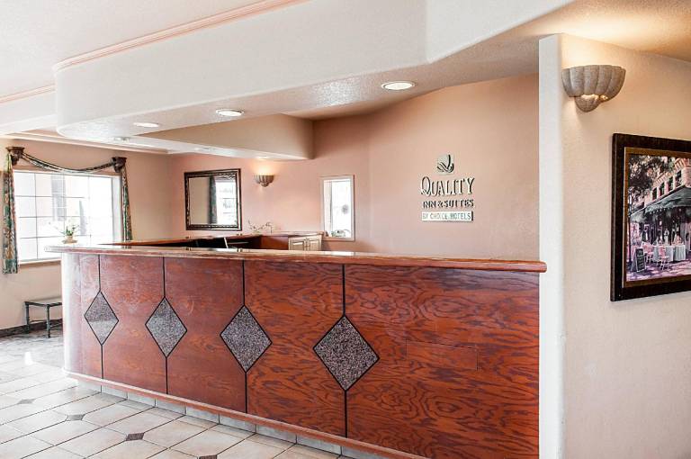 Quality Inn & Suites Las Cruces - University Area — photo 5