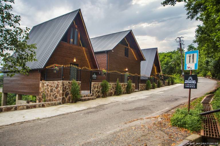 Dom wiejski Batumi
