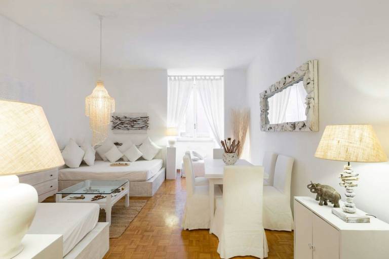 Apartment | Close to Pantheon | City view in Vittoria