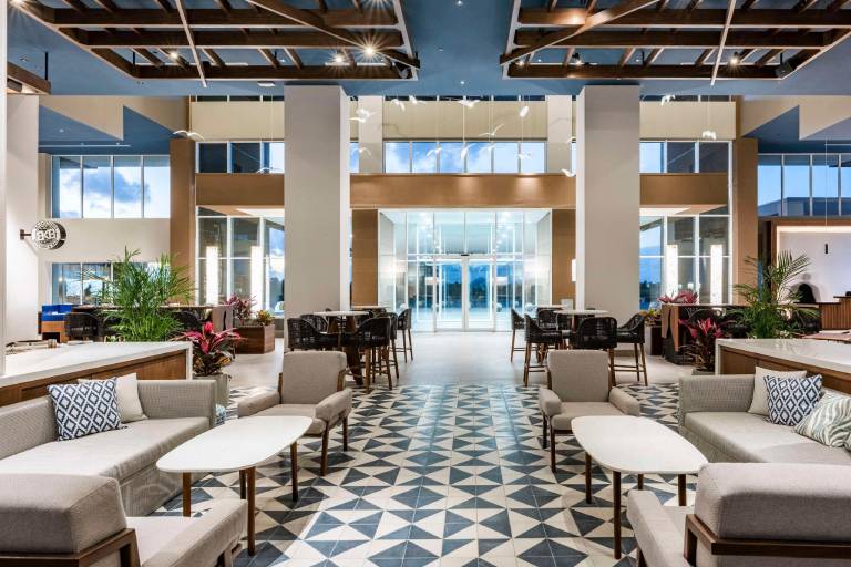 Embassy Suites by Hilton Aruba Resort — photo 2