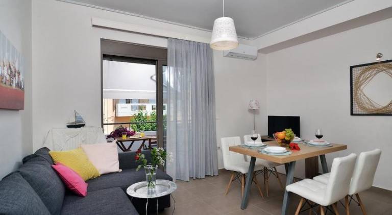 Rental apartment with patio | Close to the beach | Pets are welcome — photo 2