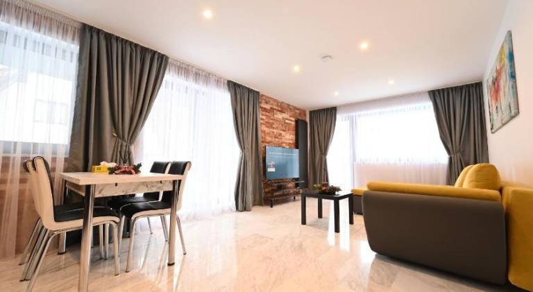 Serviced apartment with garden & terrace | Suitable for remote work — photo 2