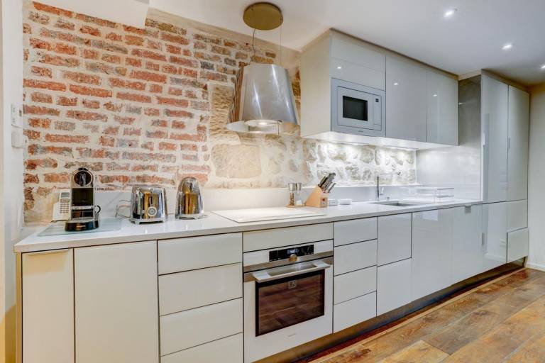 Jardin Priv Gorgeous 3 Bed House in Le Marais — photo 3