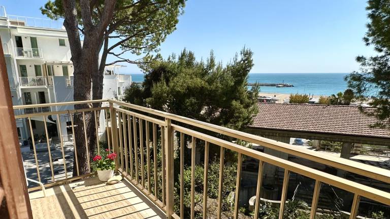 Family-oriented rental apartment with patio | Sea view | Beach nearby | Pets are welcome — photo 2