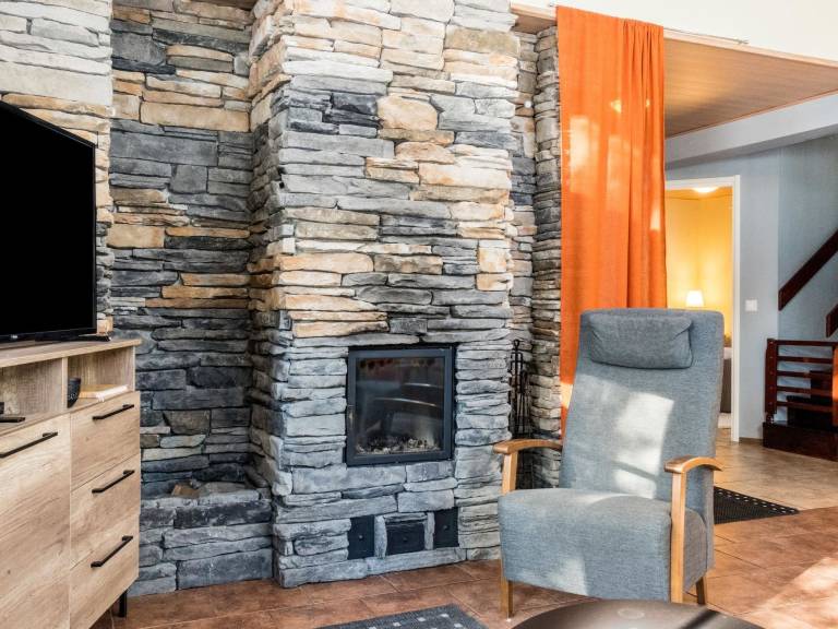 Vacation home with sauna — photo 4
