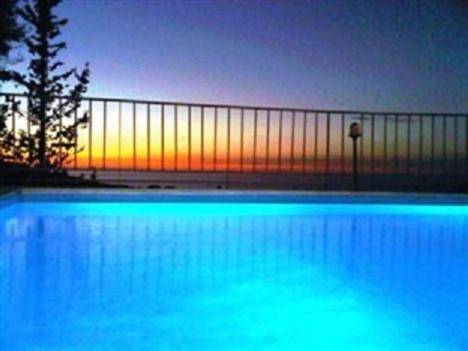 Beautiful villa with private pool & BBQ | Close to the beach | Perfect for remote work | Dogs allowed in Lefkada