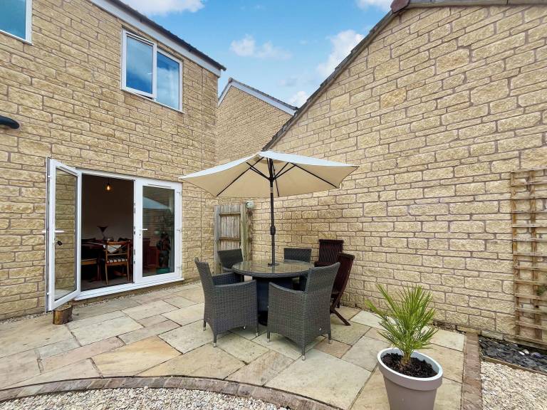 Cabin  Frome