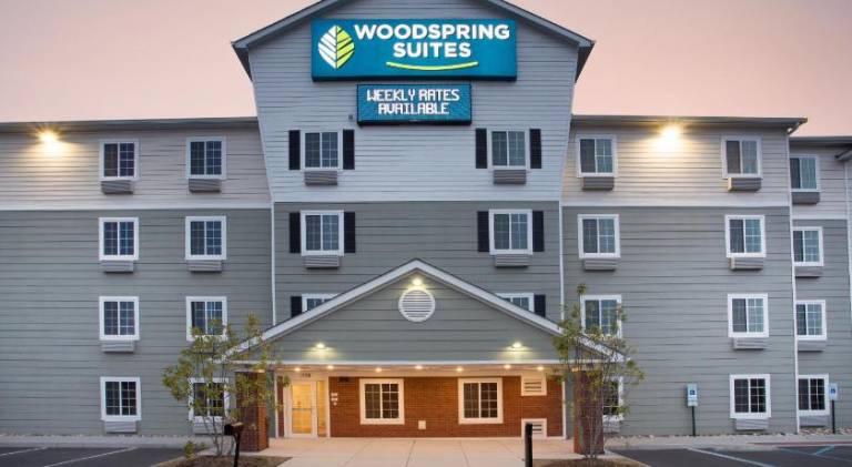 WoodSpring Suites Chesapeake-Norfolk Greenbrier — photo 4