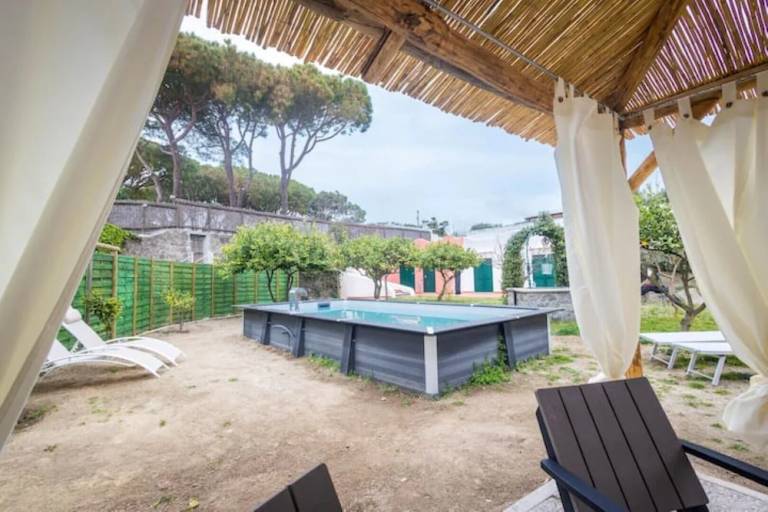House  Ischia