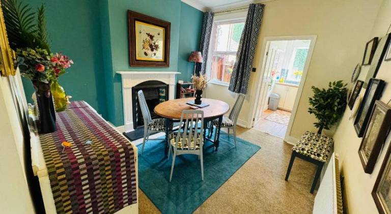 Wonderful vacation home with yard & patio | Pets allowed — photo 3